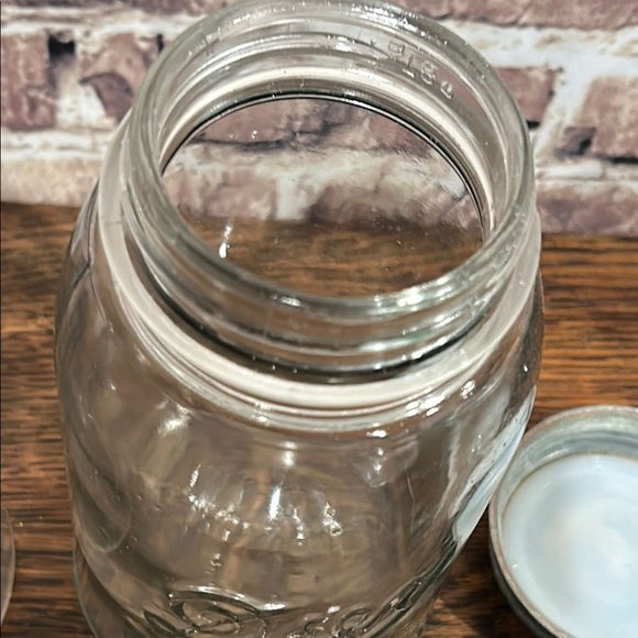 Vintage Quart Clear Glass Drey Perfect Mason Jars with vintage metals/glass lids - Picture 3 of 8